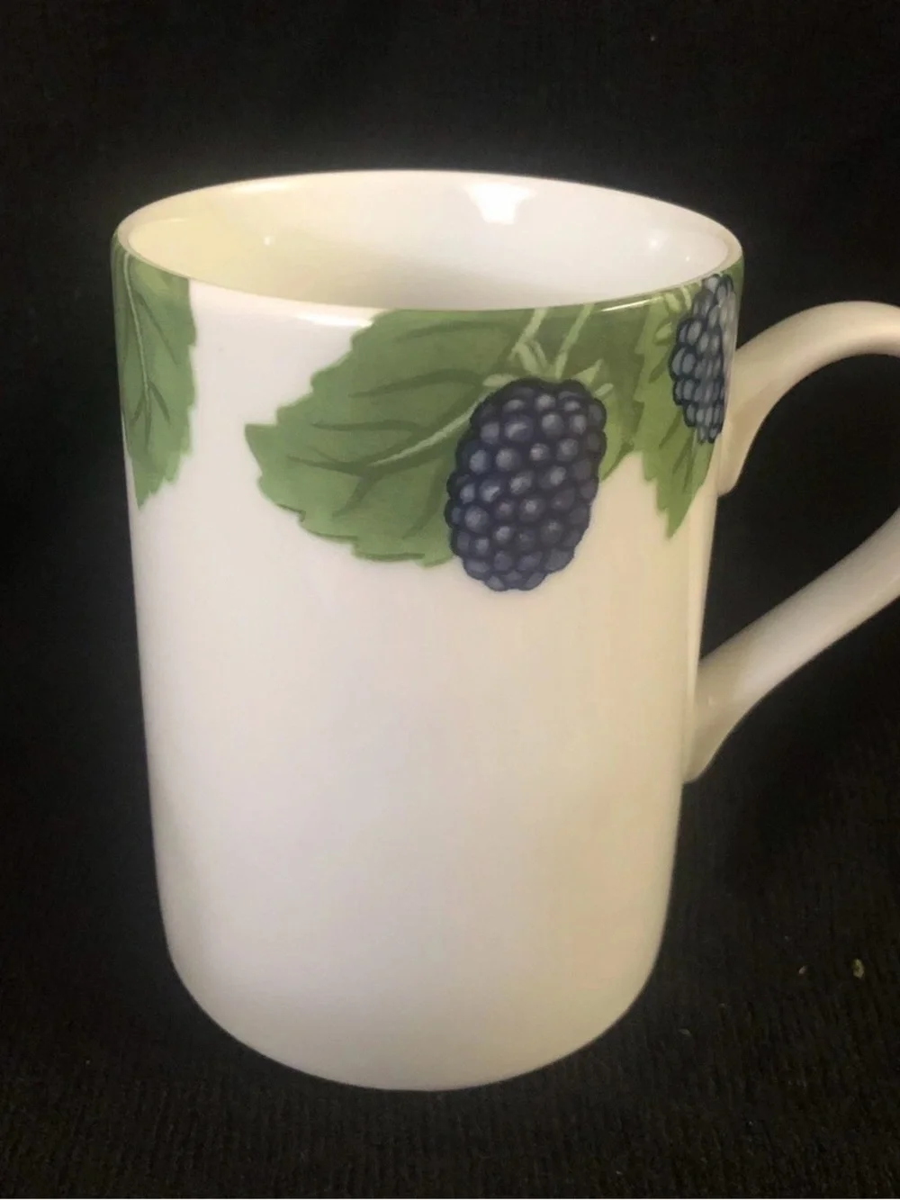 Williams Sonoma white mug Blue BERRY
